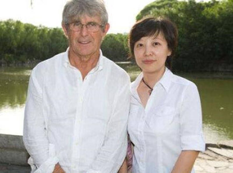 美女久久